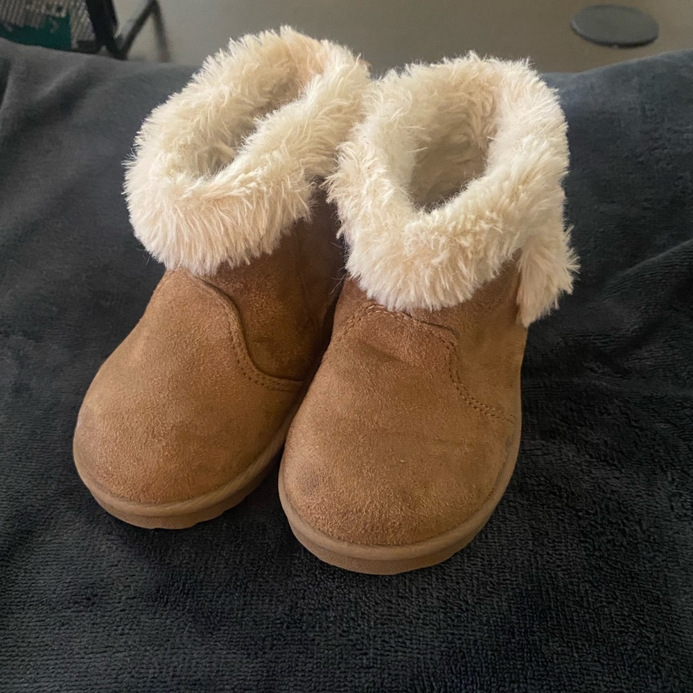 Brown fur boots